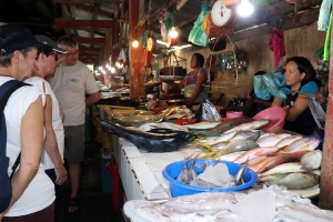 Marché couvert  aux poissons