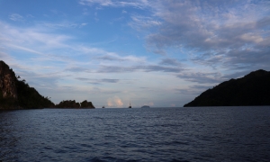 Ballade entre les îles de Wayilbatan