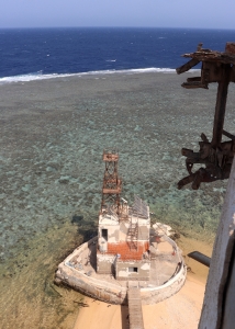 + Panorama unique à l'est du récif du haut du phare de Daedalus