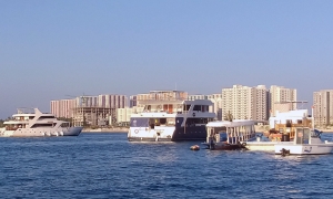 Port accueillant notre bateau de plongée, l'Equator