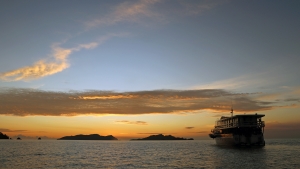 L'Ambaï au coucher de soleil