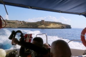 Tour de guet à la sortie de la baie