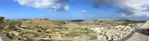 Vue à 360° sur l’île du haut des remparts de la citadelle de Victoria